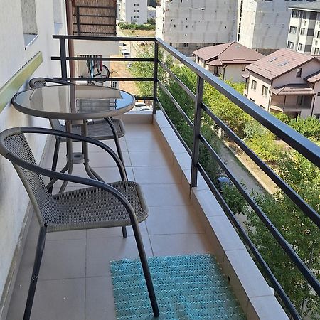 Cazare Apartament 2 Camere Decomandat Militari Chiajna Dış mekan fotoğraf